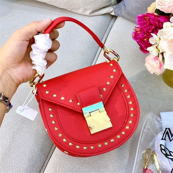 patricia rivet crossbody bags new fashion semicircle single shoulder bag handbag purse women dust bag gift box
patricia rivet crossbody bags new fashion semicircle single shoulder bag handbag purse women dust bag gift box