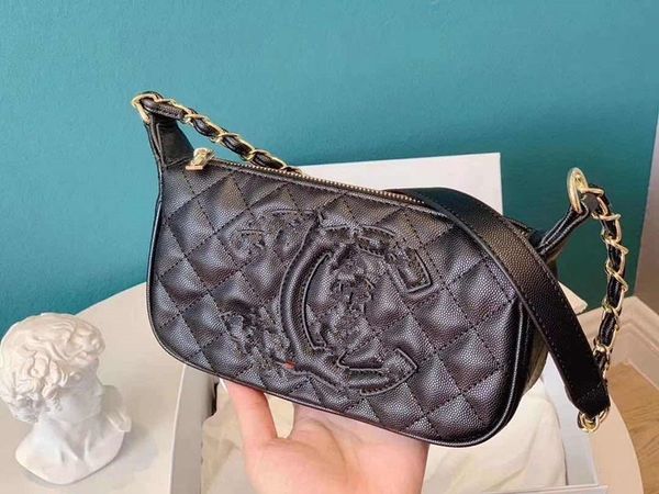 8527spring and summer messenger rhombus chain underarm classic fashion trendy 8527spring and summer messenger rhombus chain underarm bag cla
8527spring and summer messenger rhombus chain underarm classic fashion trendy 8527spring and summer messenger rhombus chain underarm bag cla