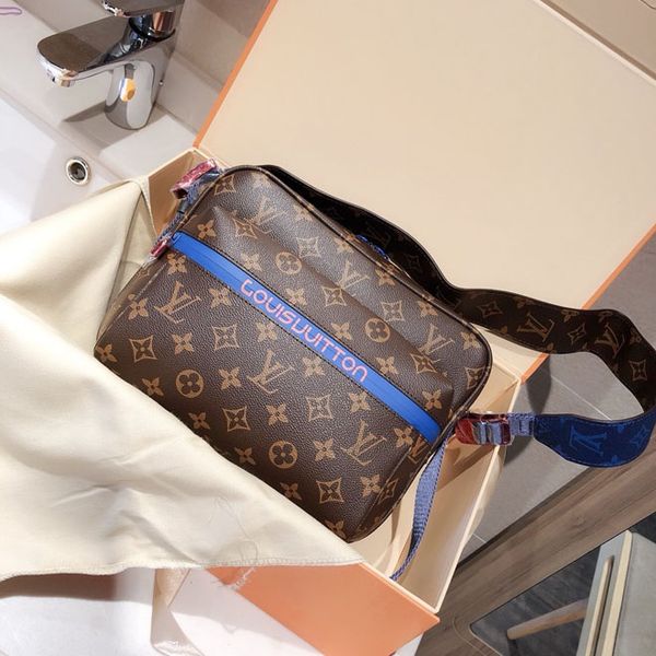 2020 men's messenger bag wallet backpack main card holder duffel bag women handbags handbag horsebit card holder
2020 men's messenger bag wallet backpack main card holder duffel bag women handbags handbag horsebit card holder