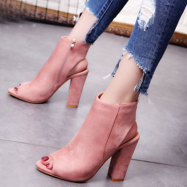 2020 new style plus-size open toe sandals women's european and american-style chunky-heel women's high heel sandals, Black
2020 new style plus-size open toe sandals women's european and american-style chunky-heel women's high heel sandals, Black