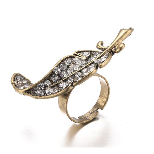 lubov black crystal stone inlaid antique gold color metal rings spiral leaf design finger ring retro women jewelry 2020 new, Golden;silver
lubov black crystal stone inlaid antique gold color metal rings spiral leaf design finger ring retro women jewelry 2020 new, Golden;silver