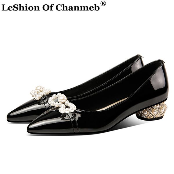 elegant pearls bow real leather shoes women black white heels party wedding bridal shoes woman rhinestone pearl heel pumps 34-42
elegant pearls bow real leather shoes women black white heels party wedding bridal shoes woman rhinestone pearl heel pumps 34-42