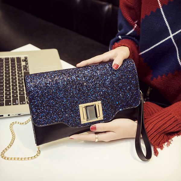 korean version of the envelope bag women's flash piece messenger bag personalized fashion wild temperament clutch shoulder bags
korean version of the envelope bag women's flash piece messenger bag personalized fashion wild temperament clutch shoulder bags