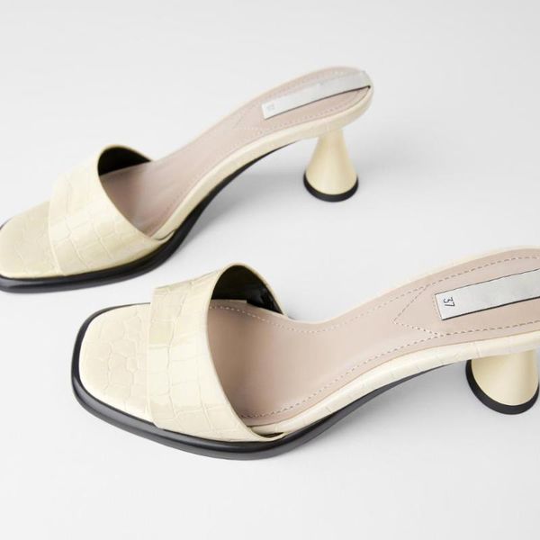 square toe shoes beige heeled sandals animal slippers for adults med slides women heels soft block black high rubber print 
square toe shoes beige heeled sandals animal slippers for adults med slides women heels soft block black high rubber print