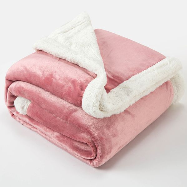 flannel bed blanket solid color blankets for beds coral velvet air siesta soft conditioning children bedspread blanket throw
flannel bed blanket solid color blankets for beds coral velvet air siesta soft conditioning children bedspread blanket throw