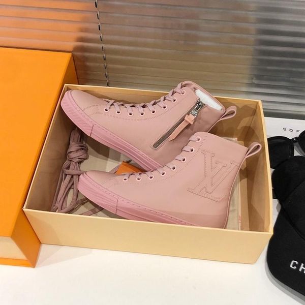 64 designer luxury female casual fashion shoes, outdoor casual travel shoes, fast delivery, original box, Black
64 designer luxury female casual fashion shoes, outdoor casual travel shoes, fast delivery, original box, Black