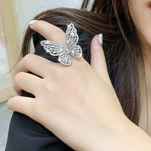 luxury butterfly rings for women gold silver color alloy engagement wedding party female finger ring fashion jewelry, Golden;silver
luxury butterfly rings for women gold silver color alloy engagement wedding party female finger ring fashion jewelry, Golden;silver