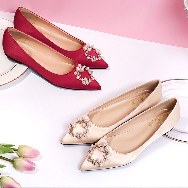 wed2020 women's wedding decent golden flat bride satin pointed bridesmaid rhinestone pearl buckle red single shoes, Black
wed2020 women's wedding decent golden flat bride satin pointed bridesmaid rhinestone pearl buckle red single shoes, Black