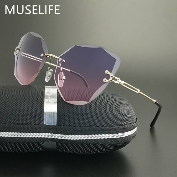 muselife design fashion lady sun glasses 2020 rimless women sunglasses vintage alloy frame classic brand designer shades oculo, White;black
muselife design fashion lady sun glasses 2020 rimless women sunglasses vintage alloy frame classic brand designer shades oculo, White;black