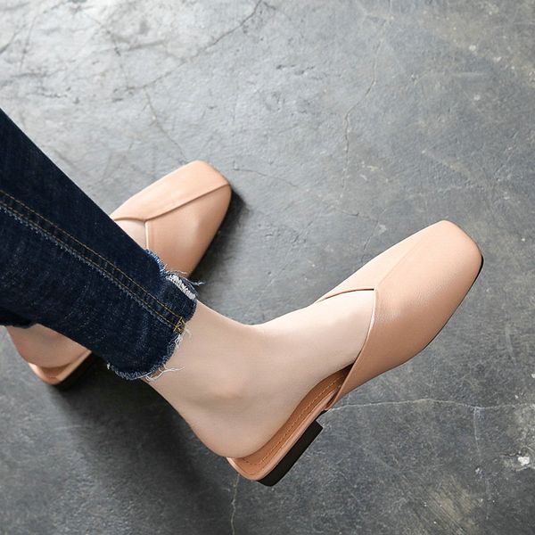 2020 summer genuine leather muller slipper square head wild flat low heel cowhide shoes large size lady baotou half slippers, Black
2020 summer genuine leather muller slipper square head wild flat low heel cowhide shoes large size lady baotou half slippers, Black