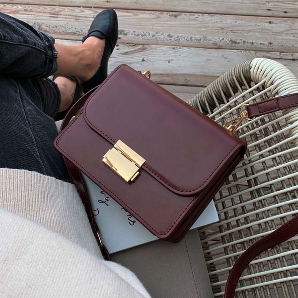 brand retro female small square bag new pu leather women's designer ins fashion shoulder messenger bags
brand retro female small square bag new pu leather women's designer ins fashion shoulder messenger bags