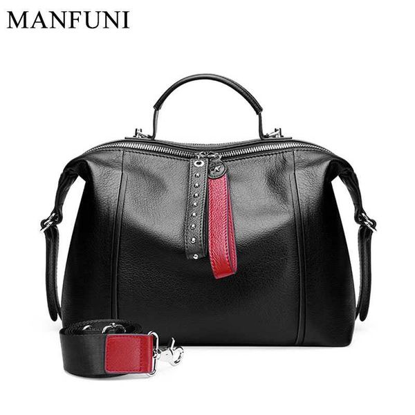 women handbag 100% genuine leather classic black fashion boston bag casual tote lady shoulder messenger bag rivets big capacity
women handbag 100% genuine leather classic black fashion boston bag casual tote lady shoulder messenger bag rivets big capacity
