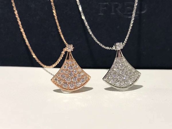 s925 sterling silver necklace luxury design couple necklace personality trend necklace fashion accessories supply withbox30, Golden;silver
s925 sterling silver necklace luxury design couple necklace personality trend necklace fashion accessories supply withbox30, Golden;silver