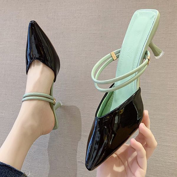 два способа смешанный цвет заостренный носок slingback женщин сандалии стилет высокие каблуки обуви тапочки женщин крышка пальца ноги скольж, Black
два способа смешанный цвет заостренный носок slingback женщин сандалии стилет высокие каблуки обуви тапочки женщин крышка пальца ноги скольж, Black