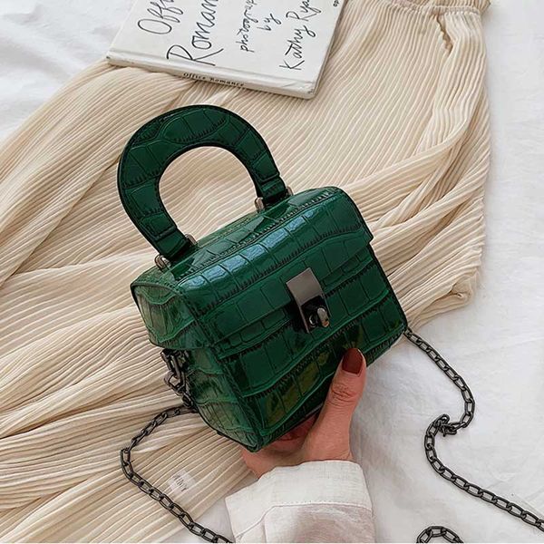 luxury handbags women bags designer pu leather shoulder messenger bags alligator pattern lady travel handbags and purses
luxury handbags women bags designer pu leather shoulder messenger bags alligator pattern lady travel handbags and purses