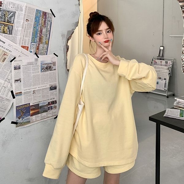 2020 new autumn suit women's fashion sports sweater high waist casual pullover pullover pullovershorts pulloverwide leg shorts western, Gray
2020 new autumn suit women's fashion sports sweater high waist casual pullover pullover pullovershorts pulloverwide leg shorts western, Gray
