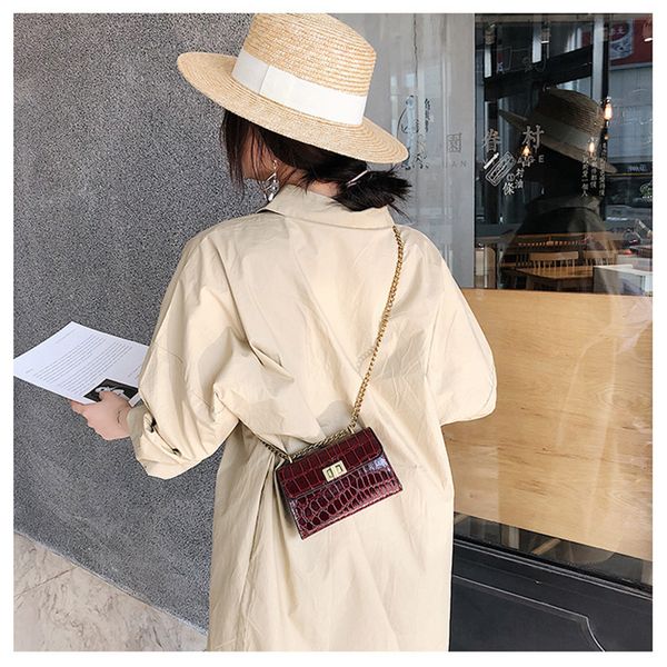 stone pattern retro mini crossbody bags for women 2020 new chain pu leather quality handbags ladies shoulder bag travel totes
stone pattern retro mini crossbody bags for women 2020 new chain pu leather quality handbags ladies shoulder bag travel totes