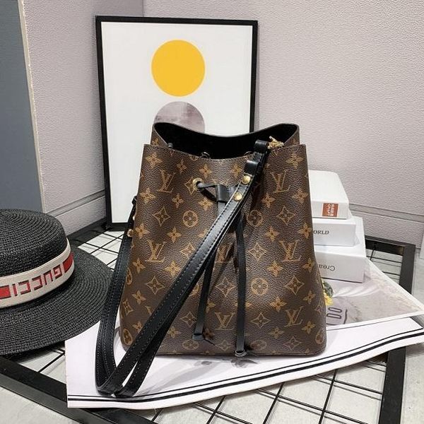 classic handbags purses new fashion women nonoe bucket bag original leather tote clutch shoulder bags lady crossbody messenger bag
classic handbags purses new fashion women nonoe bucket bag original leather tote clutch shoulder bags lady crossbody messenger bag