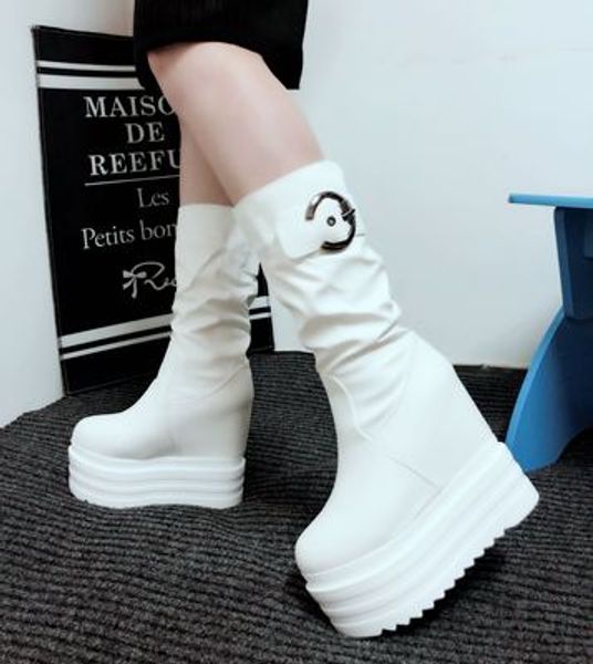 2020 autumn winter new boot woman middle boot plus velvet vintage woman thick heel high heel high, Black
2020 autumn winter new boot woman middle boot plus velvet vintage woman thick heel high heel high, Black
