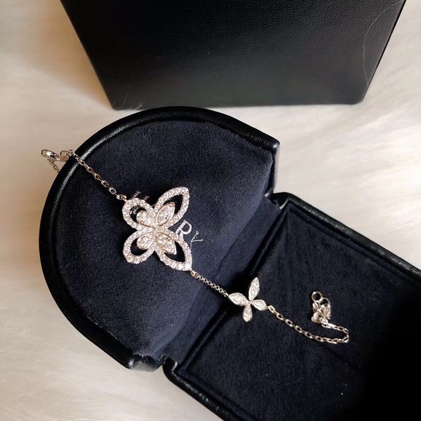 g butterfly series hollowed-out butterfly bracelet 925 sterling silver plating thick gold fashion all kinds of beauty and roman, Golden;silver
g butterfly series hollowed-out butterfly bracelet 925 sterling silver plating thick gold fashion all kinds of beauty and roman, Golden;silver