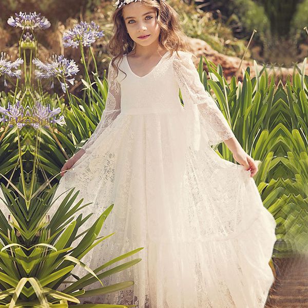 

Custom Made Beach Flower Girl Dresses Boho First Communion Dress For Little Girl V-Neck Long Sleeve A-Line For Kids Wedding Dress