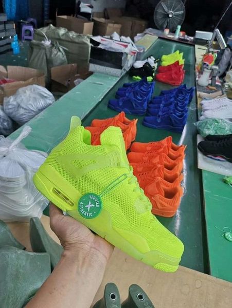 new knit university red 4 2019 iv 4s volt men basketball shoes hyper royal total orange mens sports outdoor sneakers 40-47 drop shipping
new knit university red 4 2019 iv 4s volt men basketball shoes hyper royal total orange mens sports outdoor sneakers 40-47 drop shipping