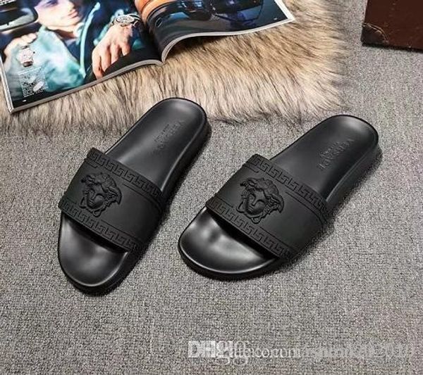 2019 brand men beach slide sandals medusa scuffs slippers mens black white red beach fashion slip-on designer sandals us -11
2019 brand men beach slide sandals medusa scuffs slippers mens black white red beach fashion slip-on designer sandals us -11