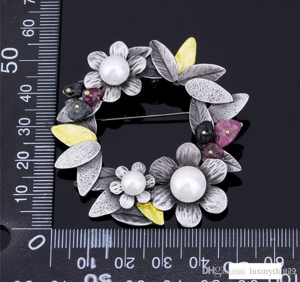 boutique premium pearl crushed stone brooch fashion wild bauhinia flower corsage factory outlet scarf button with jewelry, Gray
boutique premium pearl crushed stone brooch fashion wild bauhinia flower corsage factory outlet scarf button with jewelry, Gray