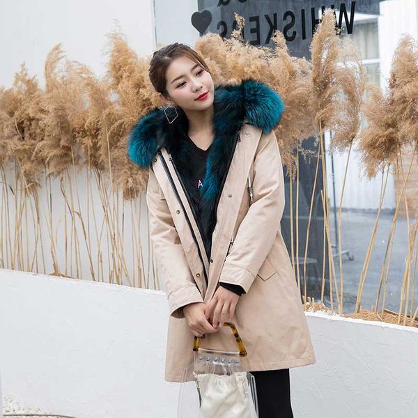 2020 yiwu new fresh fashion fur collar fur liner parka coat womens coat with collar real parka, Black
2020 yiwu new fresh fashion fur collar fur liner parka coat womens coat with collar real parka, Black