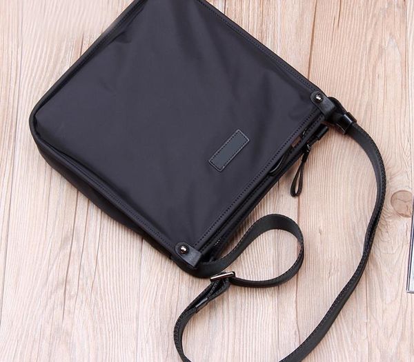 design business man bag vintage brand mens messenger bag oxford cloth shoulder bag for male bolsa hot
design business man bag vintage brand mens messenger bag oxford cloth shoulder bag for male bolsa hot
