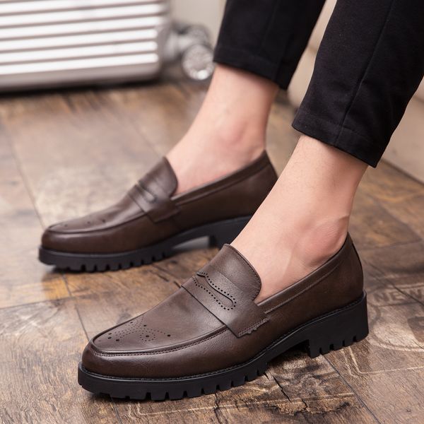 retro men dress shoes brogue style party leather formal shoes wedding men flats leather oxfords slip on fashion loafers 46, Black
retro men dress shoes brogue style party leather formal shoes wedding men flats leather oxfords slip on fashion loafers 46, Black