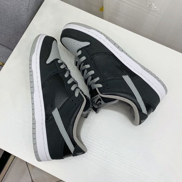2020 new luxury sb casual shoes original single fashion men's and women's sports shoes men's and women's basketball shoe, Black
2020 new luxury sb casual shoes original single fashion men's and women's sports shoes men's and women's basketball shoe, Black