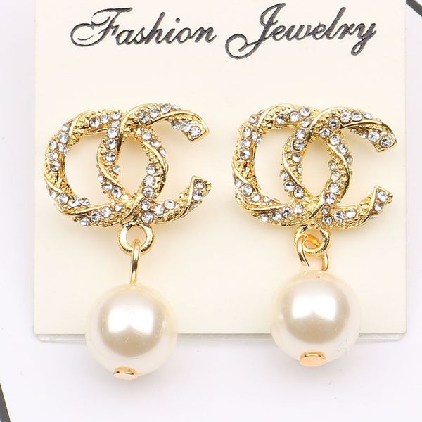 exquisite dual c / small fragrant wind ms. earrings 925 needles with round diamond fashion gold pearl earrings, Golden;silver
exquisite dual c / small fragrant wind ms. earrings 925 needles with round diamond fashion gold pearl earrings, Golden;silver