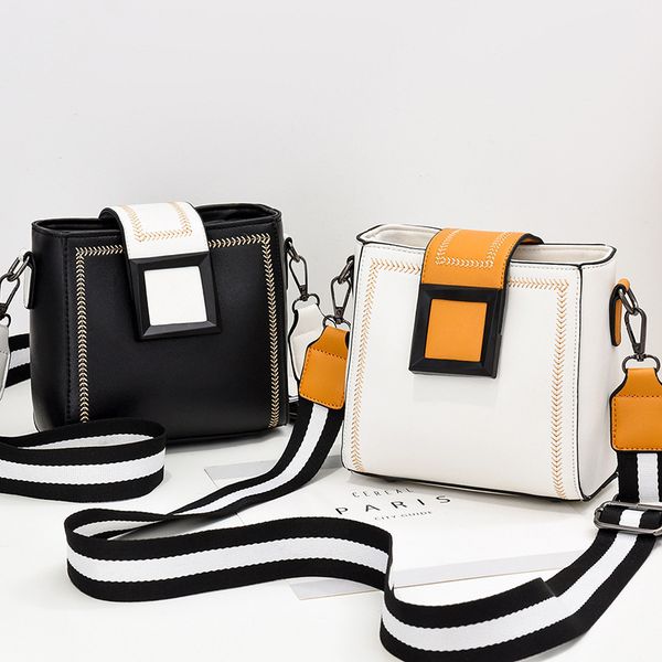 women's bag cross-border han edition high-capacity pu hand bag contracted bucket of bill of lading shoulder joker worn handb
women's bag cross-border han edition high-capacity pu hand bag contracted bucket of bill of lading shoulder joker worn handb