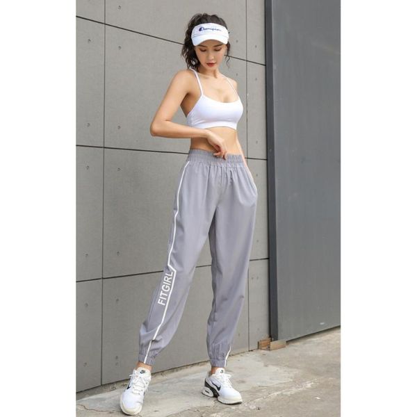 yoga outfits women's loose running fitness trousers beamed sports pants autumn quick-drying straight high waist printed tide, White;red
yoga outfits women's loose running fitness trousers beamed sports pants autumn quick-drying straight high waist printed tide, White;red