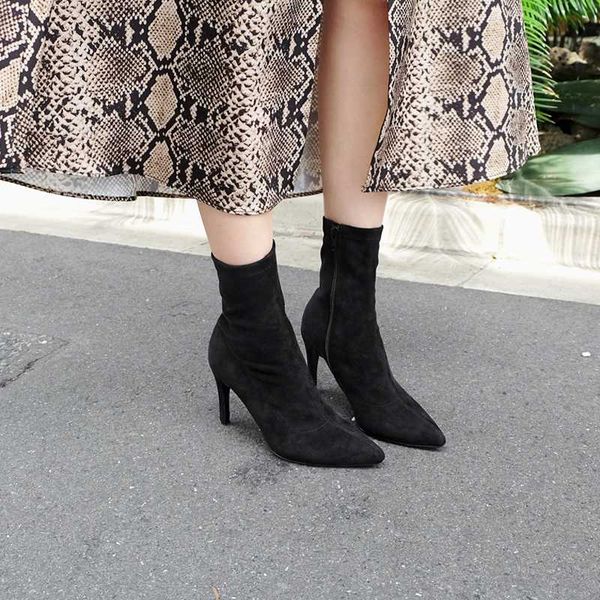 fashion all-match short boots women's leather/suede 6cm/8cm 2020 autumn and winter new single boots size 33-42 black
fashion all-match short boots women's leather/suede 6cm/8cm 2020 autumn and winter new single boots size 33-42 black