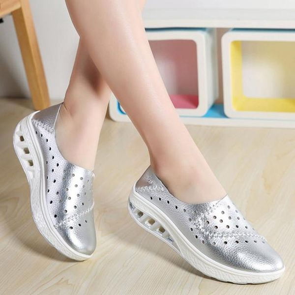 2020 spring autumn women genuine leather flats women platform sneakers creepers cutouts slip on flats moccasins shoes woman, Black
2020 spring autumn women genuine leather flats women platform sneakers creepers cutouts slip on flats moccasins shoes woman, Black