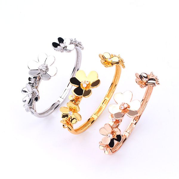 new designs copper jewelry rose gold flower charms fine bracelet for women gold plated bangle for girls, Black
new designs copper jewelry rose gold flower charms fine bracelet for women gold plated bangle for girls, Black
