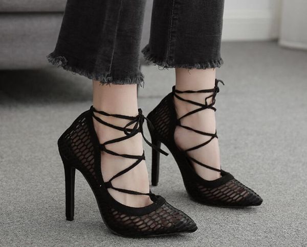 black stiletto business dress shoes hollow roman cross straps pointed toe breathable high heels
black stiletto business dress shoes hollow roman cross straps pointed toe breathable high heels