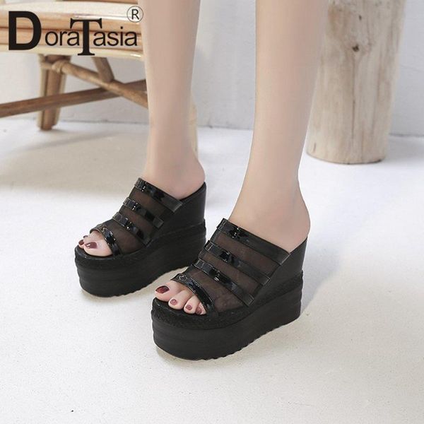 doratasia fashion girl super high клинья слайды beathable summer mesh тапочки женщина прохладной высокие платформы обувь женщина, Black
doratasia fashion girl super high клинья слайды beathable summer mesh тапочки женщина прохладной высокие платформы обувь женщина, Black
