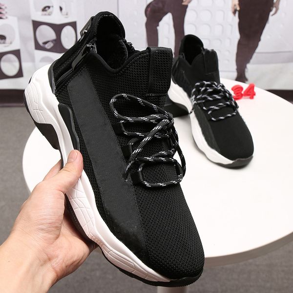 

New trend Classic style Korean style Versatile White shoes Casual men shoes non-slip Breathable mesh shock absorption sneakers
