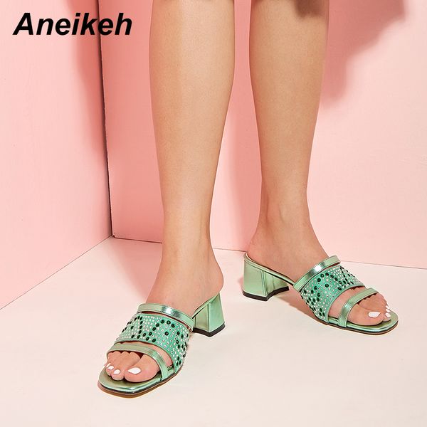 aneikeh 2020 summer women shoes slides pu totem square heel outside square toe slippers 35~42 rubber new polka dot green, Black
aneikeh 2020 summer women shoes slides pu totem square heel outside square toe slippers 35~42 rubber new polka dot green, Black