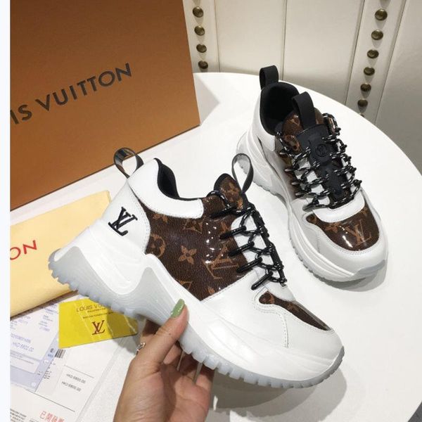 designer luxury women's casual fashion shoes, women's outdoor casual shoes, leather material, original box 043, Black
designer luxury women's casual fashion shoes, women's outdoor casual shoes, leather material, original box 043, Black
