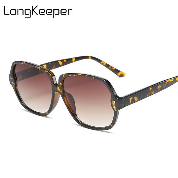 fashion sunglasses women plastic square sun glasses 2020 new brand designer female leopard driving shades uv400 oculos feminino, White;black
fashion sunglasses women plastic square sun glasses 2020 new brand designer female leopard driving shades uv400 oculos feminino, White;black