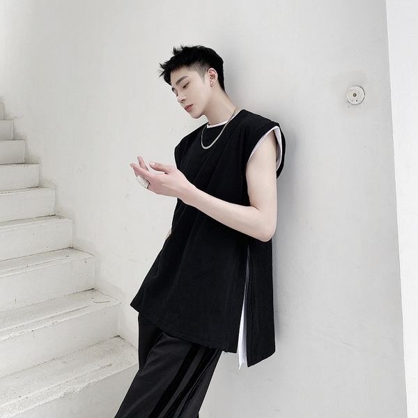 male japan style fashion loose sleeveless tees shirts men streetwear casual side split black white tanks, White;black
male japan style fashion loose sleeveless tees shirts men streetwear casual side split black white tanks, White;black