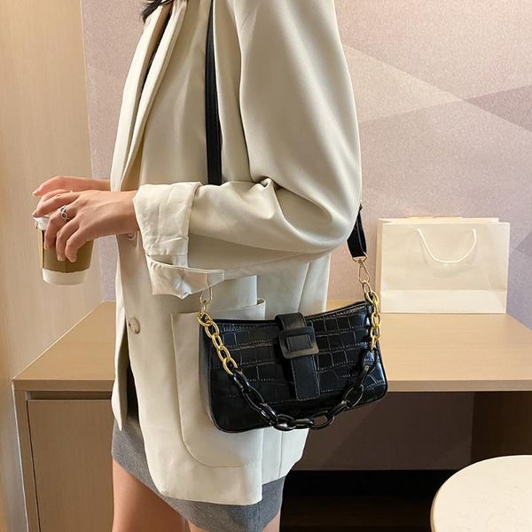 women alligator pu shoulder bag handbag solid belt buckle chain crossbody bag shoulder bags bolsa mujer 2020 new
women alligator pu shoulder bag handbag solid belt buckle chain crossbody bag shoulder bags bolsa mujer 2020 new