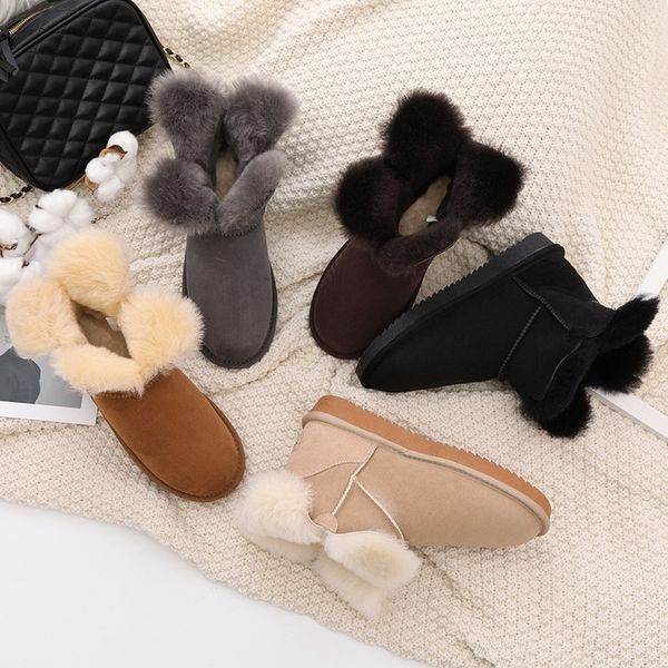 sheep leather and fur in one short snow boots wool winter warm non-slip short boots fur snow women women shoes, Black 
sheep leather and fur in one short snow boots wool winter warm non-slip short boots fur snow women women shoes, Black