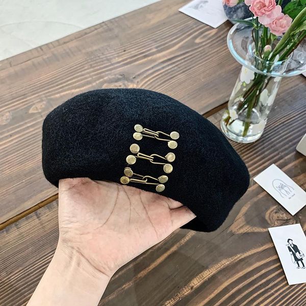 202008-weimin metal buckle decoration wool fashion street beret hat men women leisure painter hat, Blue;gray
202008-weimin metal buckle decoration wool fashion street beret hat men women leisure painter hat, Blue;gray