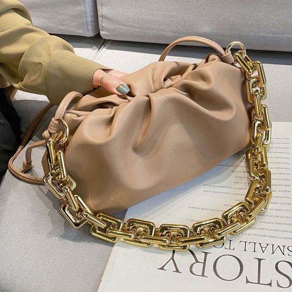 2020 trend women desinger brand chain shoulder bags winter new ladies hand bags fashion pu leather crossbody ruched handbag
2020 trend women desinger brand chain shoulder bags winter new ladies hand bags fashion pu leather crossbody ruched handbag