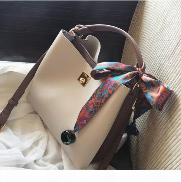 designer luxury handbags purses contrast color bucket bag new designer bags wholesale large capacity simple messenger bag shoulder bag
designer luxury handbags purses contrast color bucket bag new designer bags wholesale large capacity simple messenger bag shoulder bag